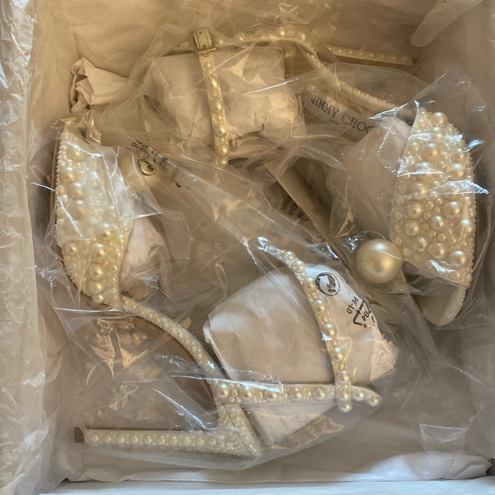 New Jimmy Choo Sacora 100 White Satin Sandals with All Over Pearls 36 - Picture 17 of 17